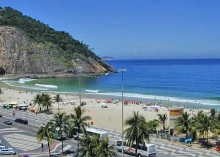 Apto Uma Quadra Da Praia, Leme Zona Sul Rj