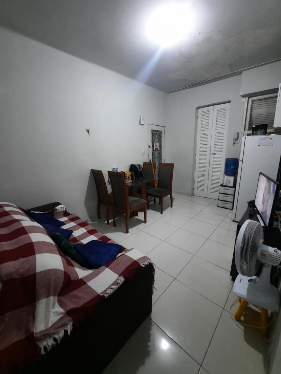 Apto Uma Quadra Da Praia, Leme Zona Sul Rj Apartamento Rio de Janeiro