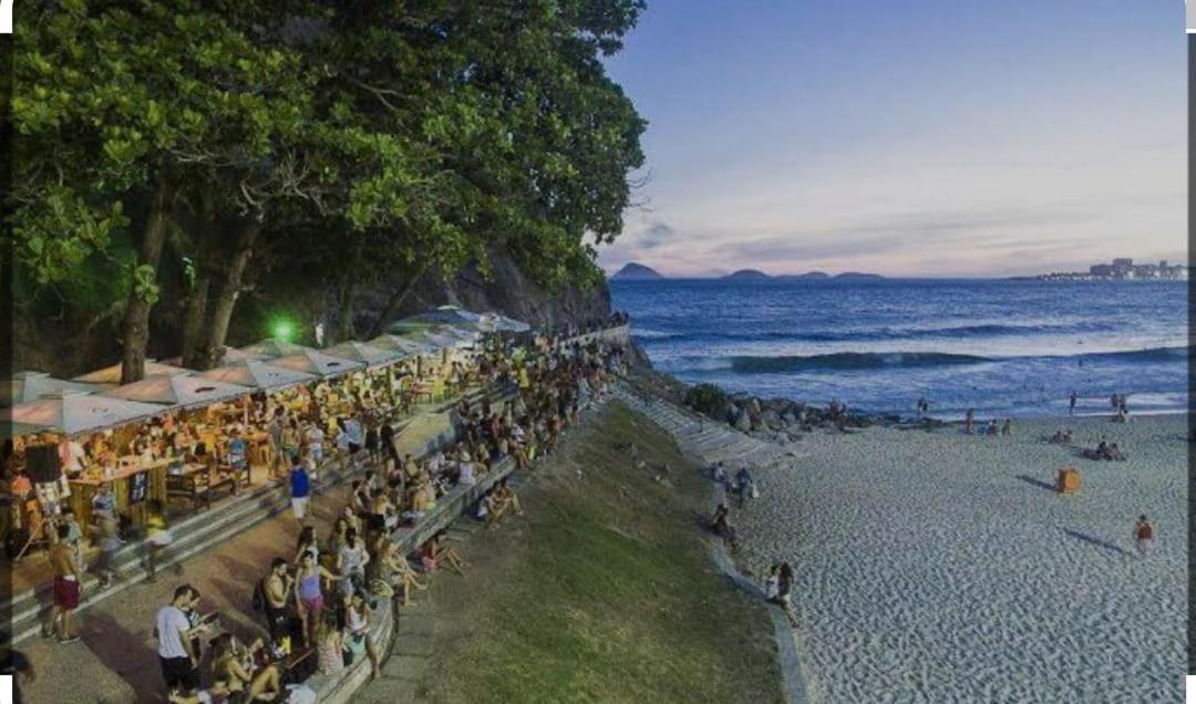 Apartamento Apto Uma Quadra Da Praia, Leme Zona Sul Rj